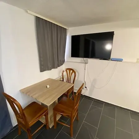 Apartment Somptueux A Unterheinriet Untergruppenbach